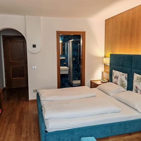 Hotel Alpenblick Sarentino Zewnętrze zdjęcie