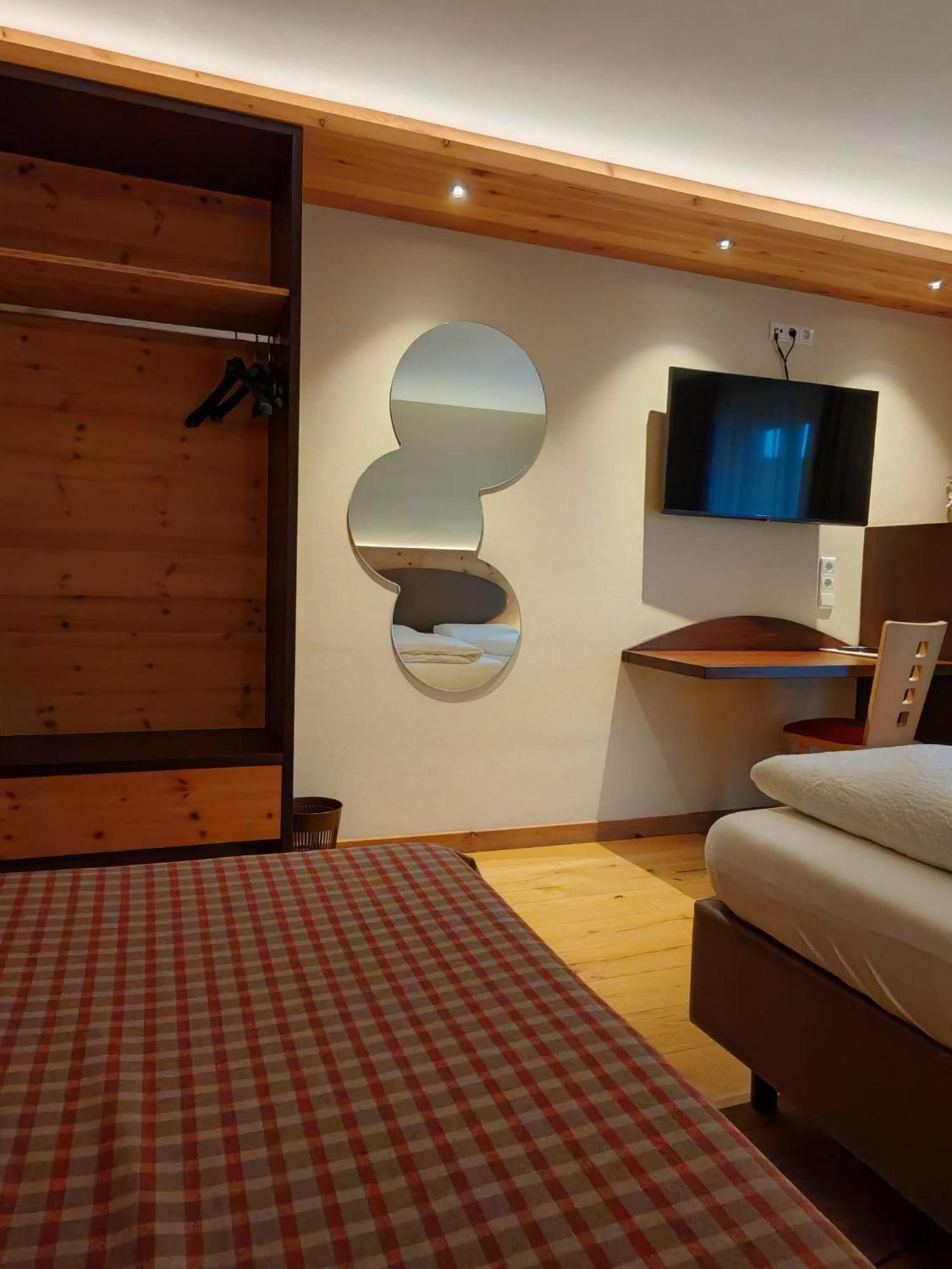 Hotel Alpenblick Sarentino Zewnętrze zdjęcie