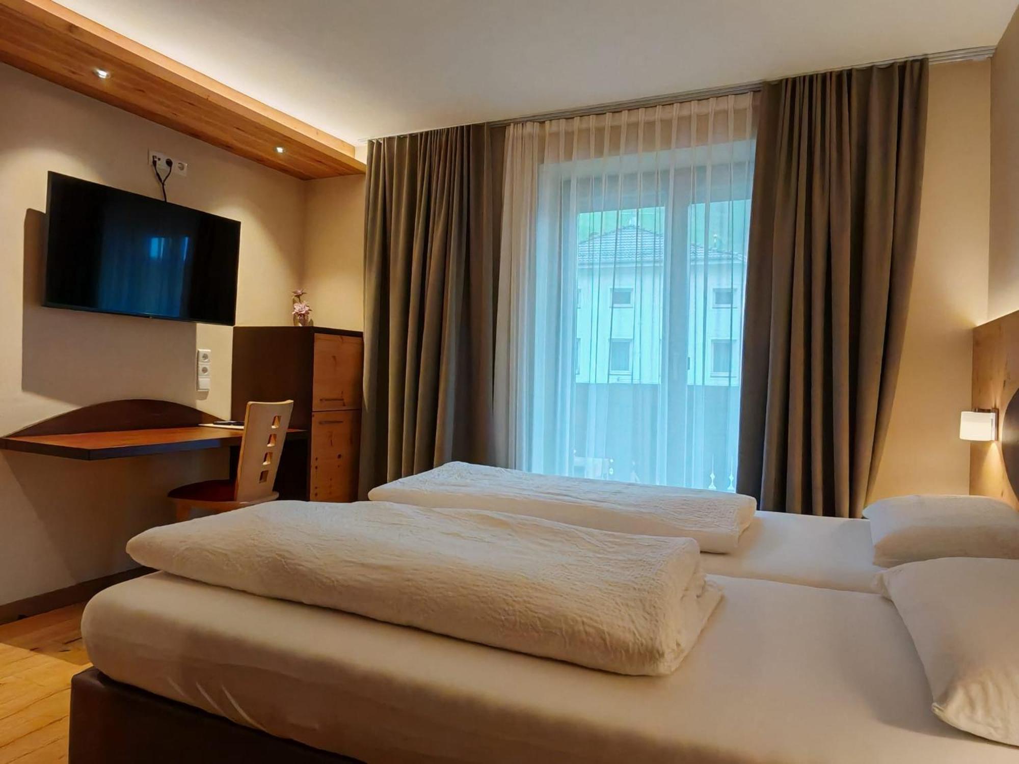Hotel Alpenblick Sarentino Zewnętrze zdjęcie