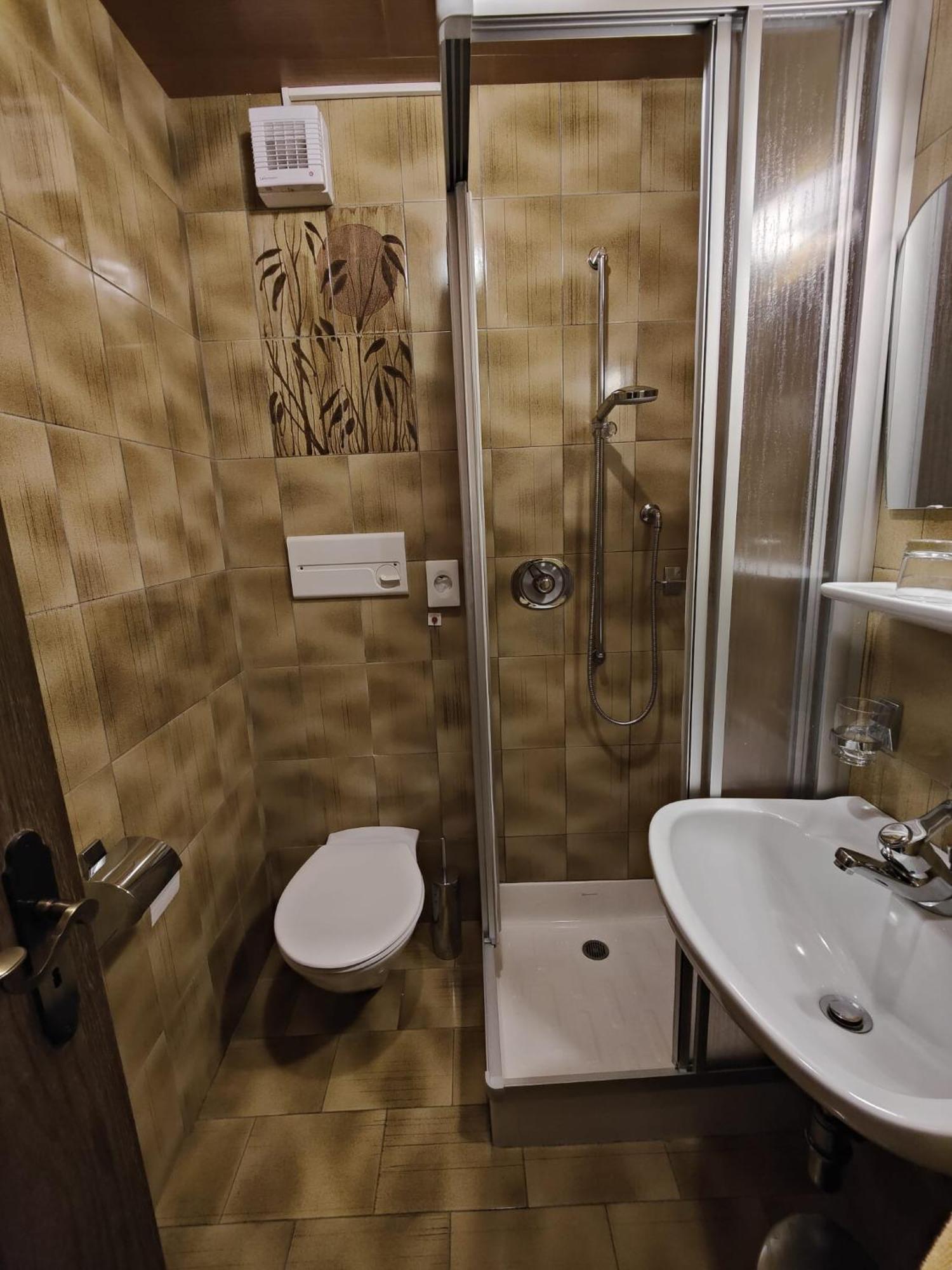 Hotel Alpenblick Sarentino Zewnętrze zdjęcie
