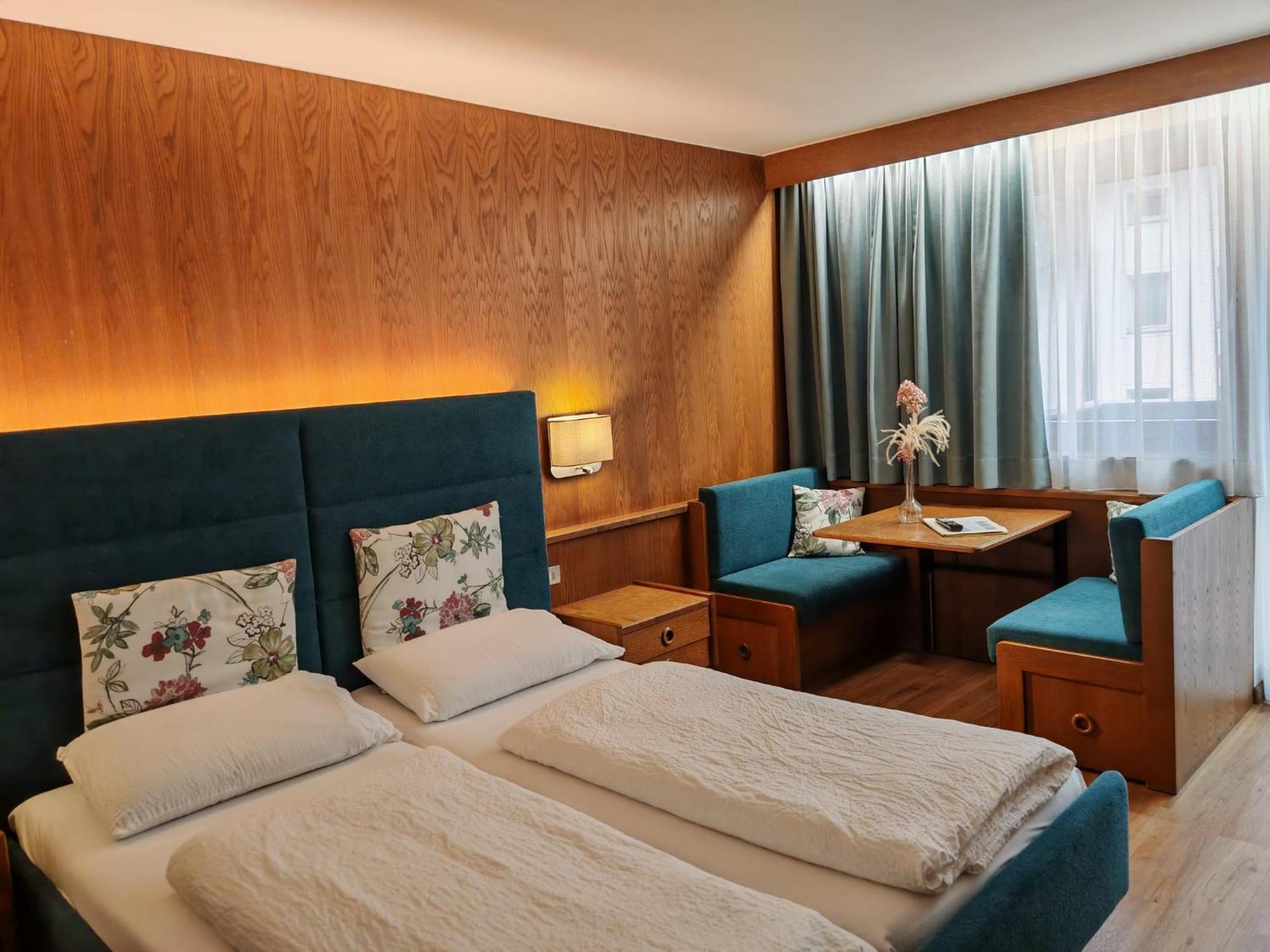 Hotel Alpenblick Sarentino Zewnętrze zdjęcie