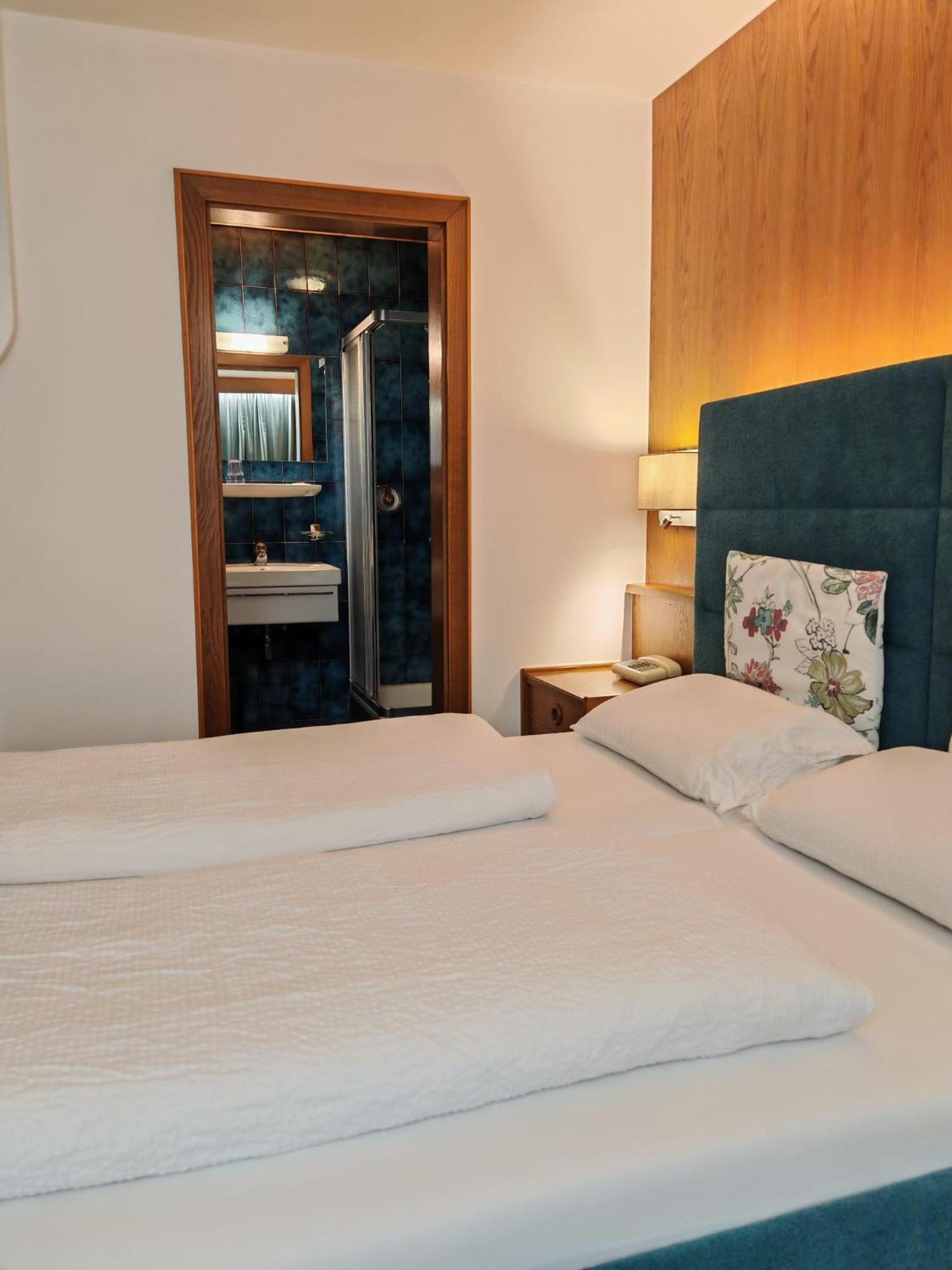 Hotel Alpenblick Sarentino Zewnętrze zdjęcie